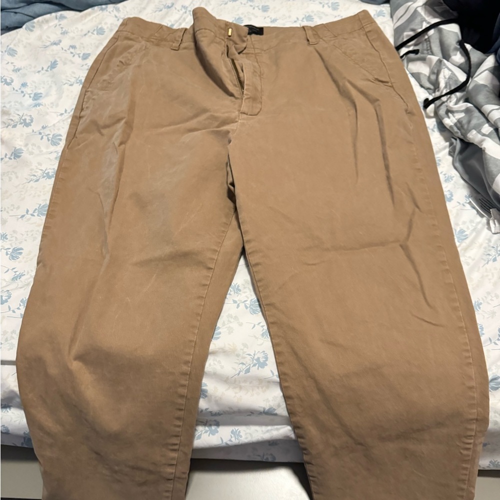 Banana Republic Chino pants